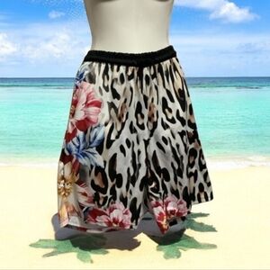 Silky leopard shorts draw string front size L colorful soft two pockets …